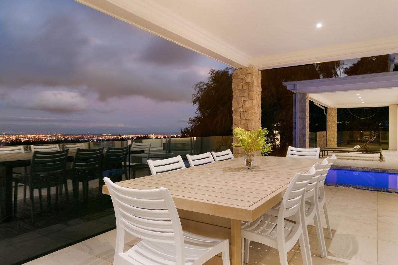 Luxury Serviced Mountain Villa In Constantia Cidade Do Cabo Exterior foto