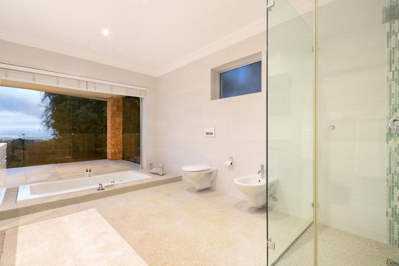 Luxury Serviced Mountain Villa In Constantia Cidade Do Cabo Exterior foto
